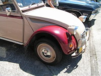 Citroen 2CV (photo prise a Tassin, 07-2012) (3)
